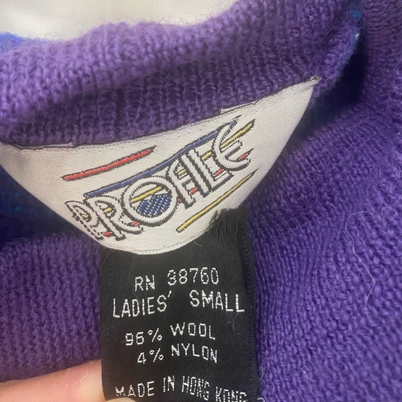 Vintage Ski Sweater - Size Small - Picture 4 of 5